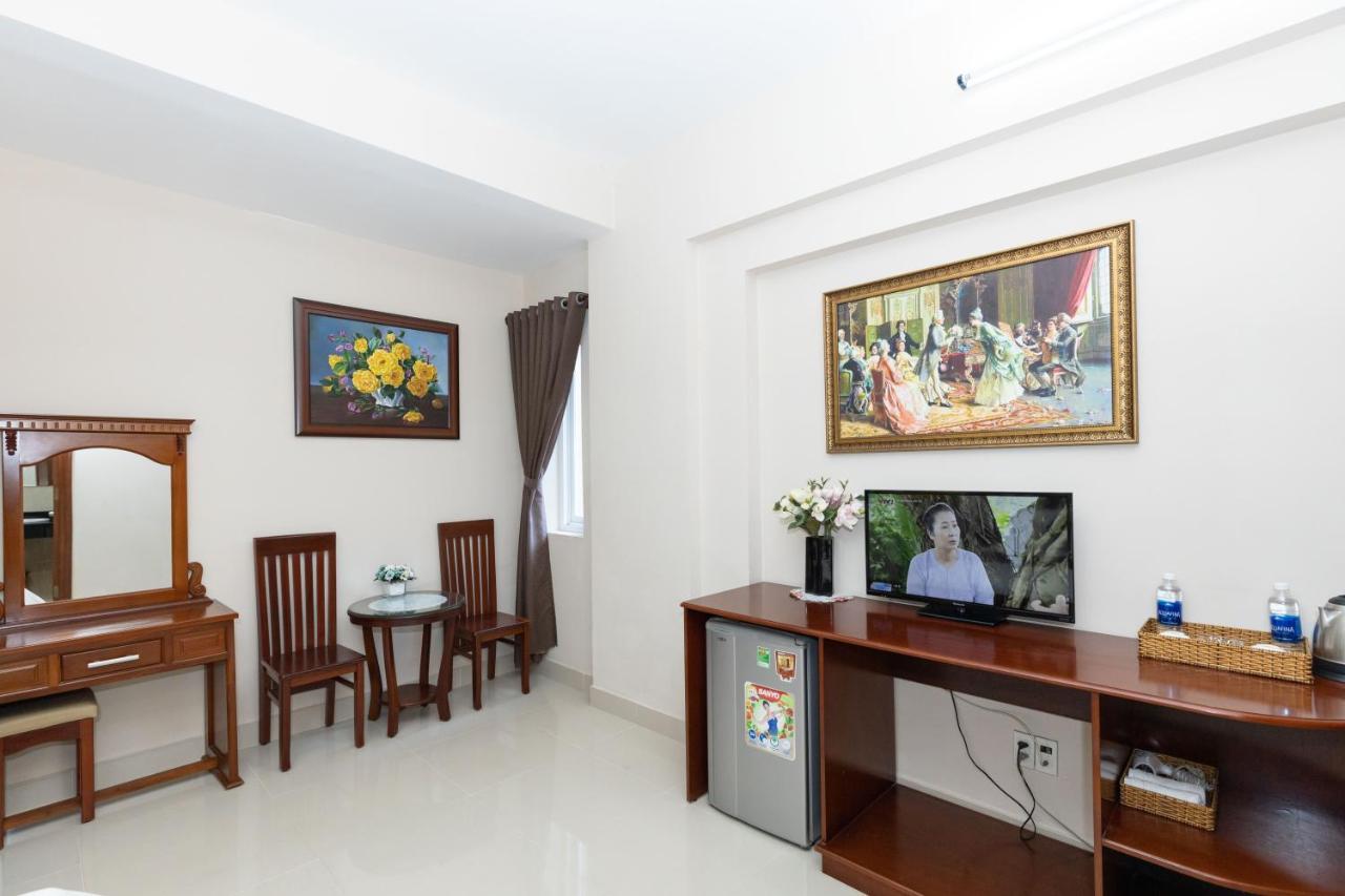 Queen Garden Hotel & Apartment Вунгтау Екстер'єр фото