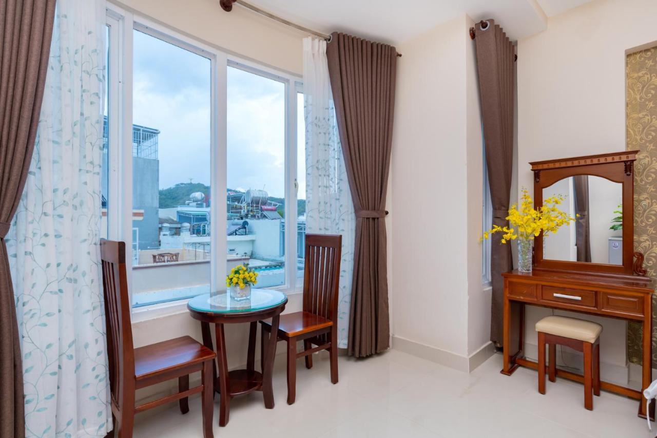 Queen Garden Hotel & Apartment Вунгтау Екстер'єр фото
