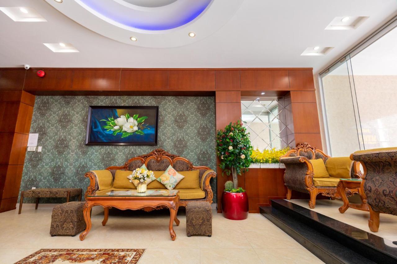 Queen Garden Hotel & Apartment Вунгтау Екстер'єр фото