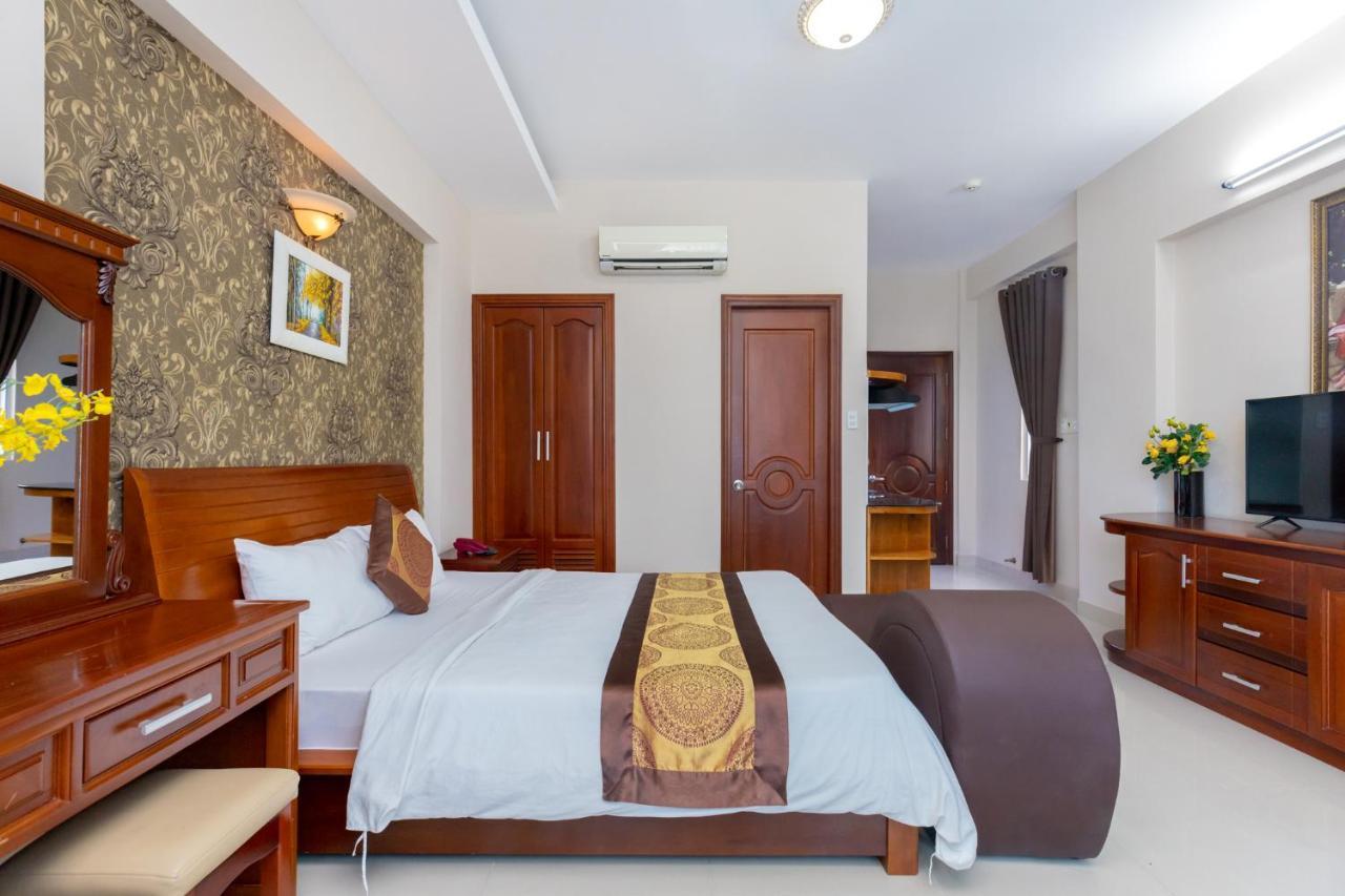 Queen Garden Hotel & Apartment Вунгтау Екстер'єр фото